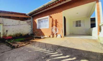 Casa com 4 dormitórios à venda, 230 m² por R$ 650.000,00 - Parque Senhor do Bonfim - Taubaté/SP