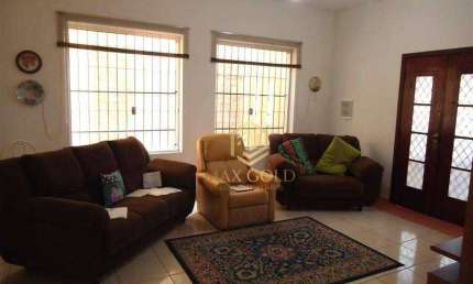 Casa com 4 dormitórios à venda, 200 m² por R$ 1.065.000,00 - Jardim Santa Clara - Taubaté/SP