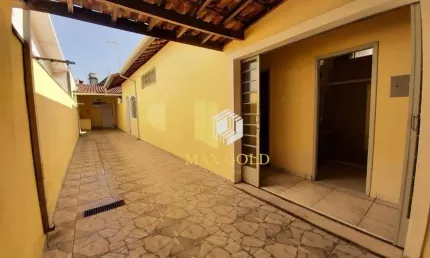 Casa com 3 dormitórios à venda, 150 m² por R$ 365.000,00 - Parque São Luís - Taubaté/SP