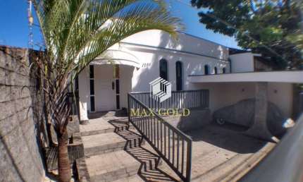 Casa com 3 dormitórios para alugar, 280 m² por R$ 4.240,00/mês - Jardim das Nações - Taubaté/SP
