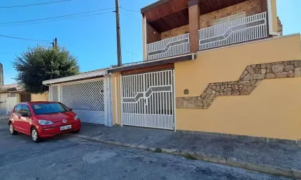 Casa com 3 dormitórios à venda, 168 m² por R$ 520.000,00 - Vila Nossa Senhora das Graças - Taubaté/SP