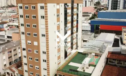 Apartamento 2 quartos com 2 suítes – Centro – Edifício Premiere
