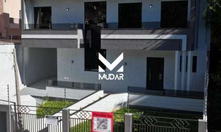 Casa Alto Padrão de 3 quartos e amplo terreno no Jardim Alphaville – Estrela