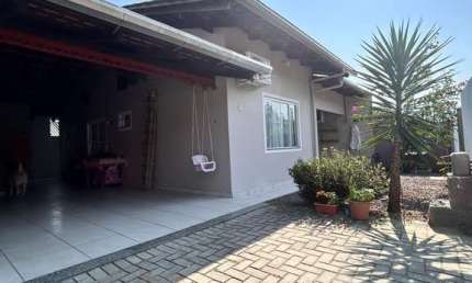 Casa com 3 quartos à venda na Glória, Rodeio 