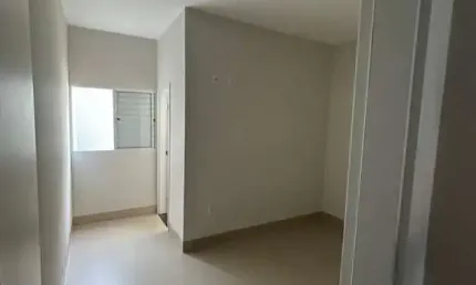 Casa para Venda em Uberlândia, Jardim Canaã, 2 dormitórios, 1 suíte, 2 banheiros, 2 vagas