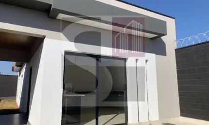 Casa para Venda em Uberlândia, Loteamento Portal do Vale II, 3 dormitórios, 1 suíte, 2 banheiros, 3 vagas