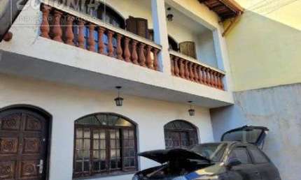 Casa com 4 quartos à venda no Jardim Utinga, Santo André 