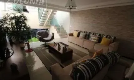 Casa com 4 quartos à venda na Vila Eldízia, Santo André 