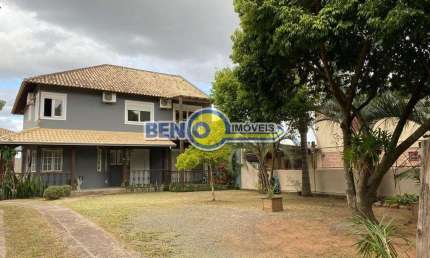 Sobrado com 3 dormitórios e 1 suite, no Chácara  Das Roras, Cachoeirinha - RS