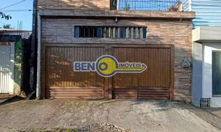 CASA A VENDA EM CACHOEIRINHA 2 DORMITÓRIOS COM ÓTIMO ESPAÇO PARA UM COMÉRCIO.
