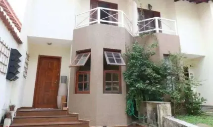 Sobrado à Venda em Vila Irmãos Arnoni, São Paulo - SP