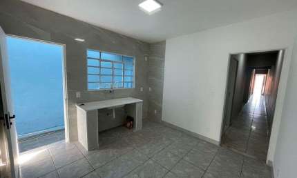 Oportunidade: Casa espaçosa na Rua MONSENHOR JOÃO LAURIANO - JARDIM MARACANÃ