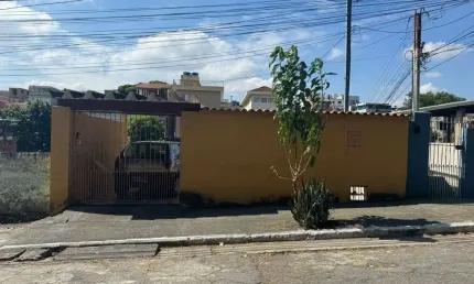 Terreno à venda no Parque Peruche, São Paulo 