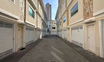 Sobrado à venda em vila siqueira, são paulo - sp  condomínio fechado