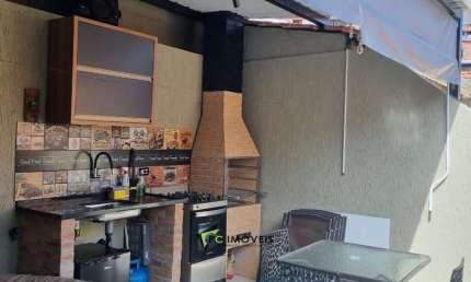 Sobrado para Venda no Tremembé, 3 dormitórios, 1 suíte, 3 vagas, 127m²