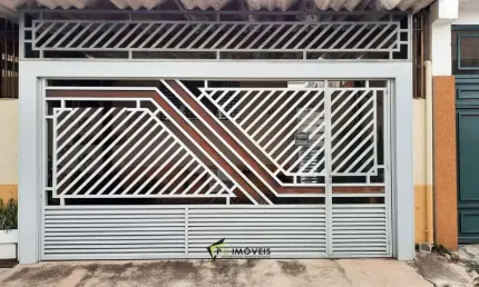 Casa térrea à venda no bairro do limão muito bem localizada