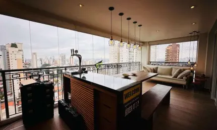 Apartamento a venda em Santana, 170 m² com 03 suítes e 04 vagas de garagem.