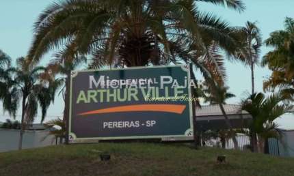 Terreno à venda na ROD Floriano de Campos Barros, 888, Centro, Pereiras, 595 m2 por R$ 150.000