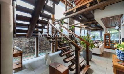 Casa tipo para venda com 4 quartos, sendo 4 suítes - Michael Pajak (11) 99996-4550
