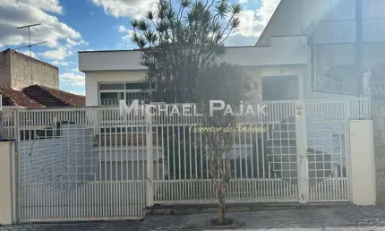 Casa tipo para venda com 4 quartos, sendo 2 suítes - Michael Pajak (11) 99996-4550