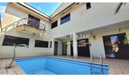 Sobrado Residencial na Rua das Nogueiras, Santo Ándré, Michel Pajak (11) 99998 - 4550