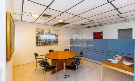Conjunto Comercial tipo para venda em Santo Amaro - Michael Pajak (11) 99996 - 4550