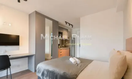 Apartamento tipo para venda com 1 quarto - Michael Pajak (11) 999996 - 4550