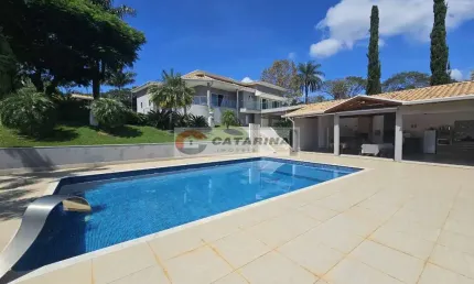 Chácara Moderna no Residencial Porta do sol - Mairinque!