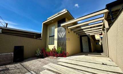 Casa com 03 quartos com suíte na Colônia Rio Grande