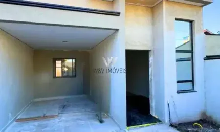 Casa com espaço gourmet com 03 quartos sendo 01 suíte, prox. ao Centro