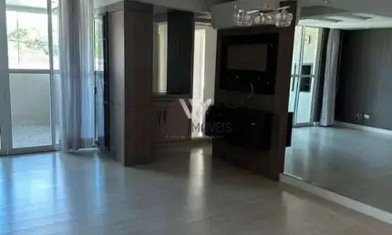Apartamento no Centro de São José dos Pinhais com 02 vagas de garagem