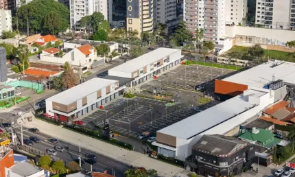 Ponto comercial para alugar na Avenida Munhoz da Rocha, 853, Cabral, Curitiba
