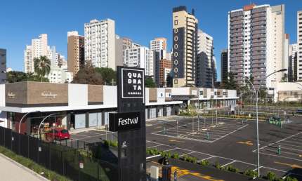 Loja Exclusiva para Operação Gastronômica no Cabral com 50m²