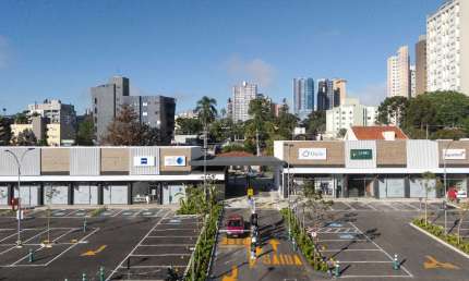 Oportunidade Gastronômica no Cabral – Loja Exclusiva com 100m²