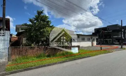 Terreno à venda na Rua Papa João XXIII, Iririú, Joinville