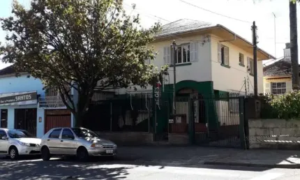 Casa com 3 quartos à venda na Rua Bento Gonçalves, 1, São Pelegrino, Caxias do Sul