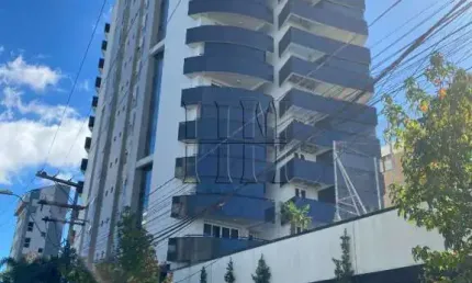 Apartamento 3 Quartos com 3 Suítes e 244m² - São Pelegrino