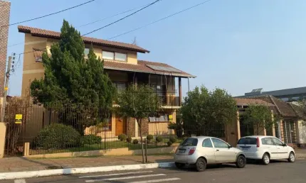 Casa com 3 quartos à venda na Rua Rodrigues Alves, 1, Industrial, Novo Hamburgo