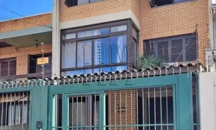 Casa 4 Quartos com 1 Suíte e 324m² - Colina Sorriso