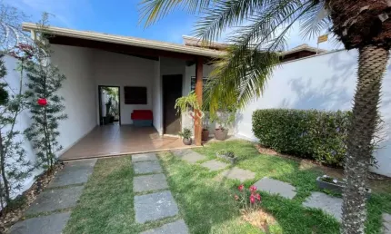 Casa com 3 quartos à venda na Sucena Daher, 5, Tradição, Lagoa Santa por R$ 690.000