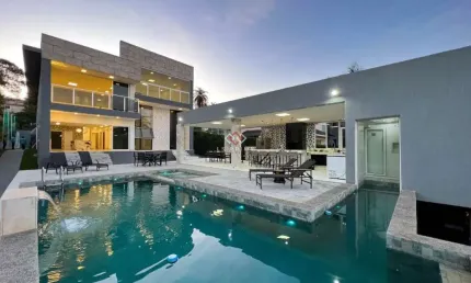 Casa em condomínio fechado com 5 quartos à venda na Conde Tamietti, 185, Condados da Lagoa, Lagoa Santa por R$ 4.900.000