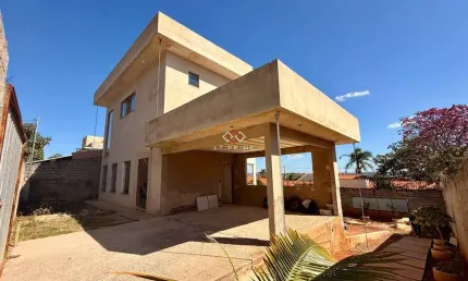 Casa com 3 quartos à venda na Amazonas, 190, Joá, Lagoa Santa por R$ 999.000
