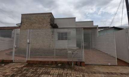 Casas | Casas/Sobrados, Jd. Universitário em Cascavel/PR