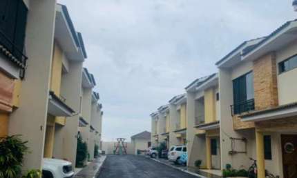 Casas/Sobrados em Cond. | Sobrados, Canadá em Cascavel/PR