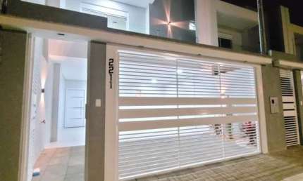 Casa com 2 quartos à venda no FAG, Cascavel 