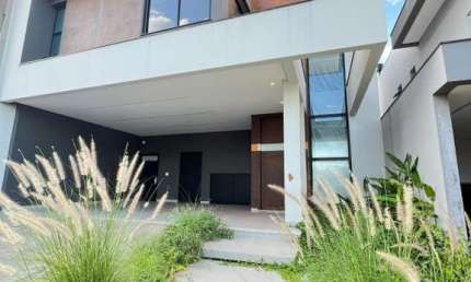 Casa à venda no FAG, Cascavel 