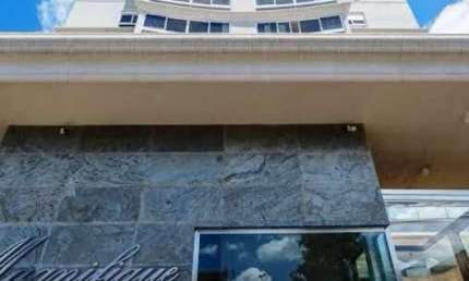 Apartamento à venda no Neva, Cascavel 