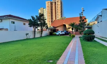 Casa com 2 quartos à venda no Centro, Cascavel 