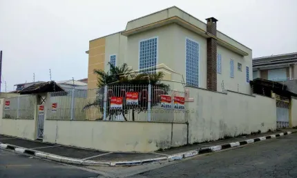 Casa com 3 quartos à venda na Rua José Simões, Chácara Faggion, Suzano, 232 m2 por R$ 850.000
