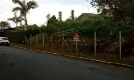 Terreno à venda na Avenida Brasiliana, Parque Alvorada, Suzano, 1942 m2 por R$ 420.000